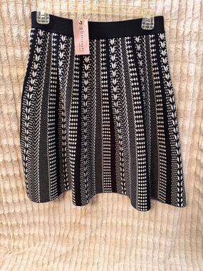 Philosophy Black and White Printed Skater Skirt